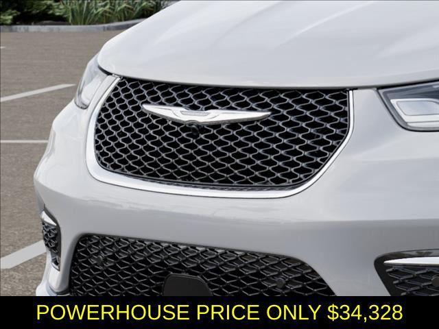 new 2025 Chrysler Pacifica car, priced at $34,328