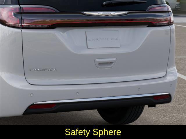 new 2025 Chrysler Pacifica car, priced at $34,328