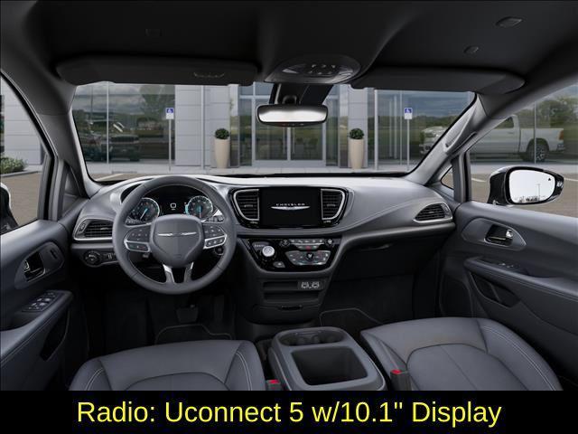 new 2025 Chrysler Pacifica car, priced at $34,328