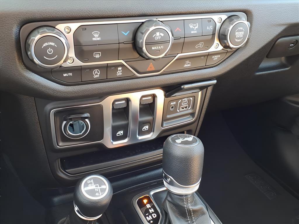 new 2026 Jeep Wrangler car, priced at $35,889