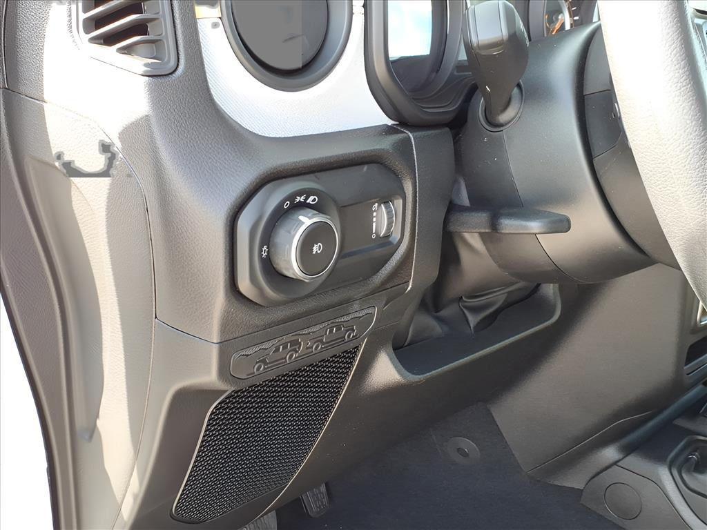 new 2026 Jeep Wrangler car, priced at $35,889