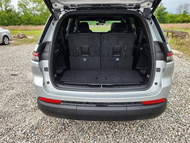 new 2025 Jeep Grand Cherokee L car, priced at $40,984