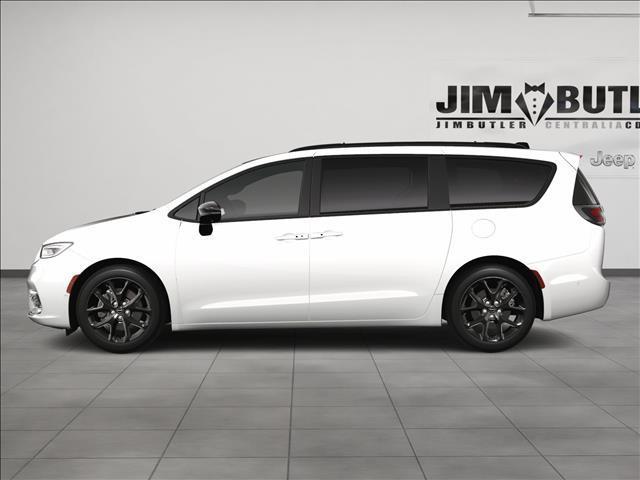 new 2024 Chrysler Pacifica car, priced at $38,492