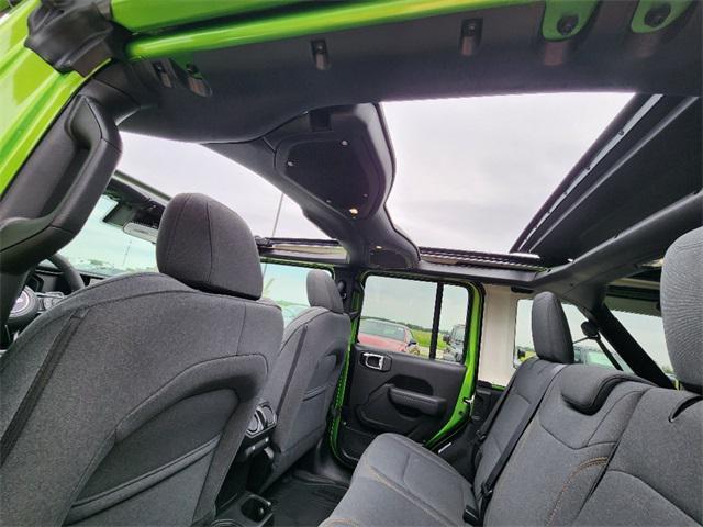 new 2025 Jeep Wrangler car, priced at $41,682