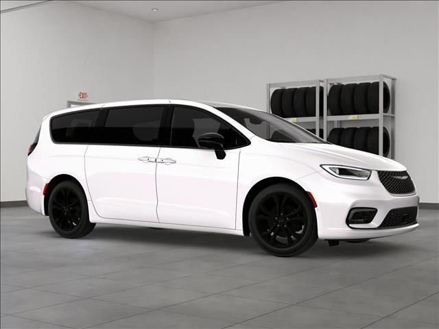 new 2026 Chrysler Pacifica car, priced at $44,172