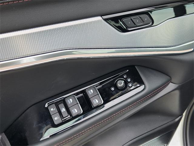 new 2025 Jeep Wagoneer S car, priced at $44,904