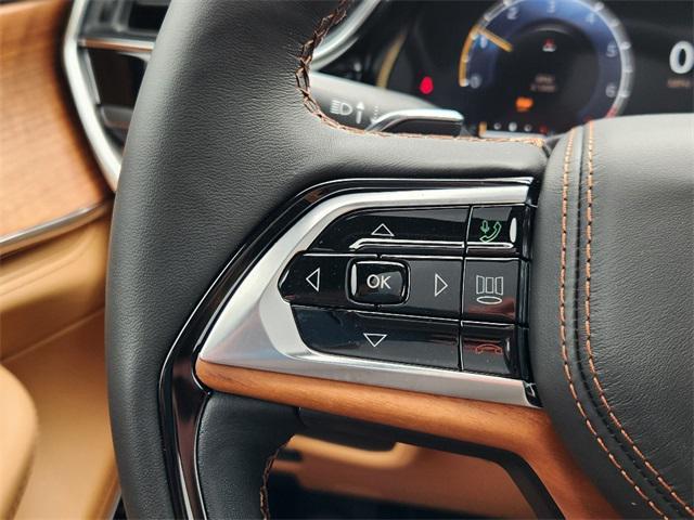 new 2025 Jeep Grand Cherokee car, priced at $55,988