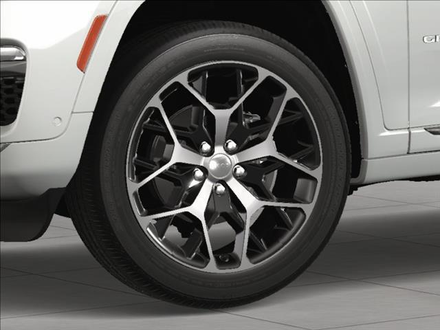 new 2025 Jeep Grand Cherokee car, priced at $57,025