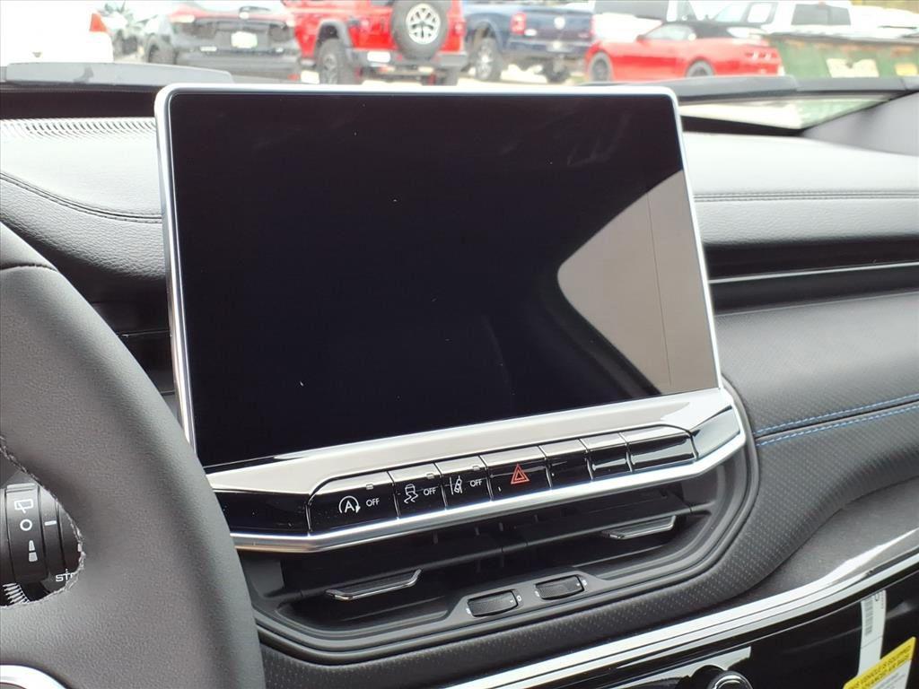 new 2026 Jeep Compass car, priced at $32,581