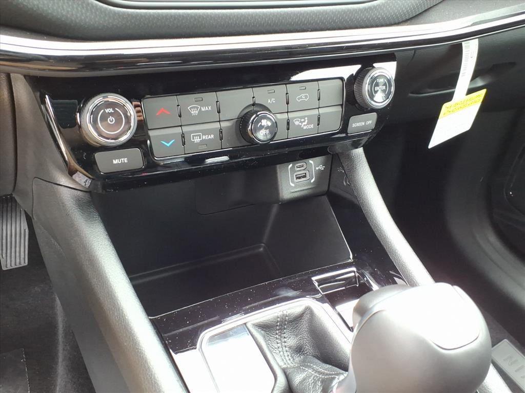 new 2026 Jeep Compass car, priced at $32,581