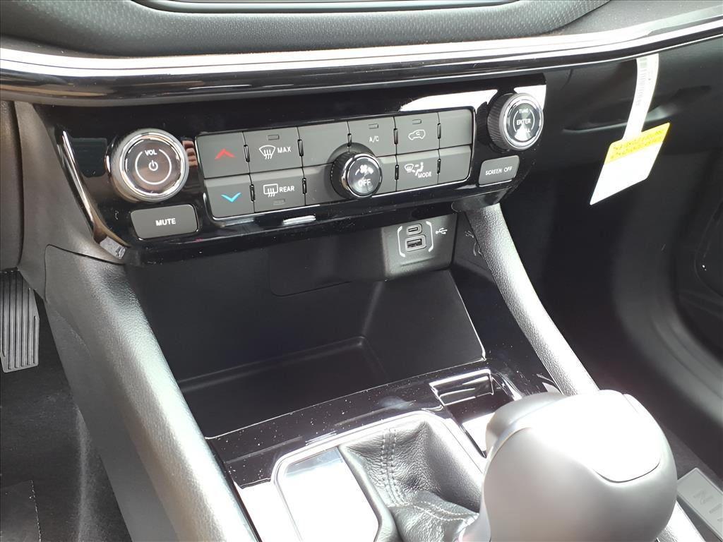 new 2026 Jeep Compass car, priced at $32,581