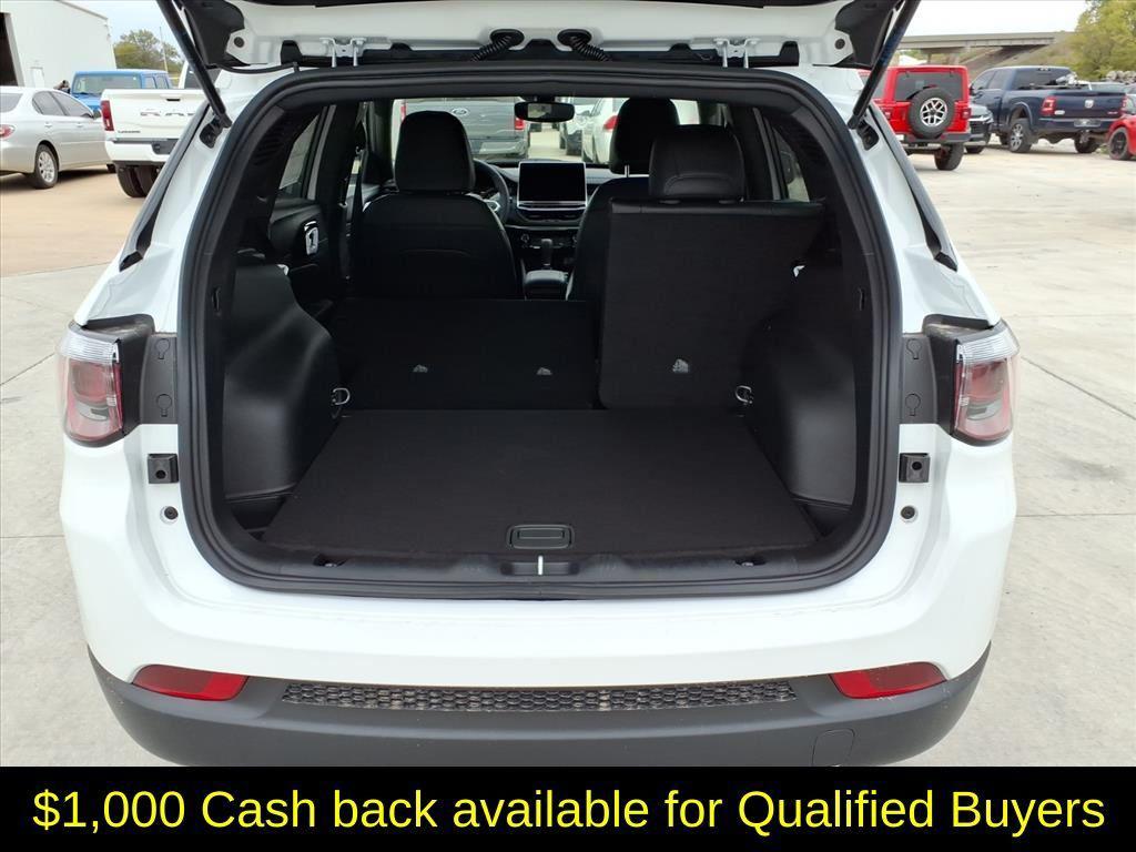 new 2026 Jeep Compass car, priced at $32,581