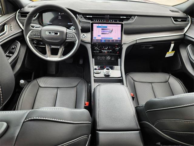 new 2025 Jeep Grand Cherokee L car, priced at $48,529
