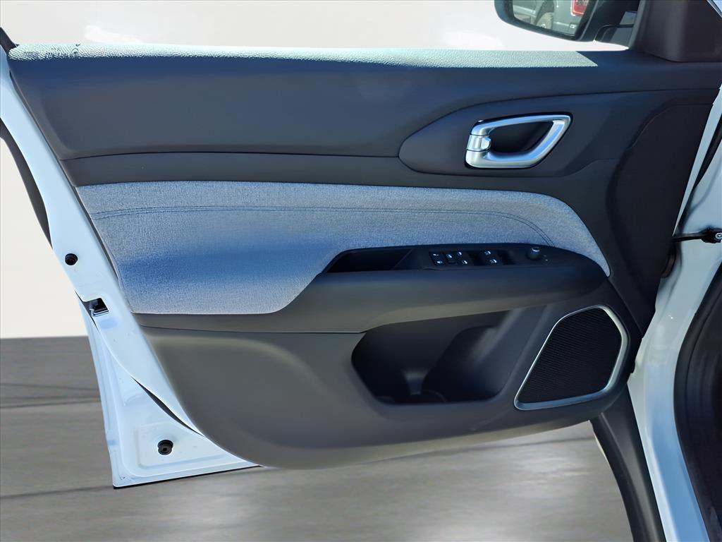 new 2026 Jeep Compass car, priced at $32,169