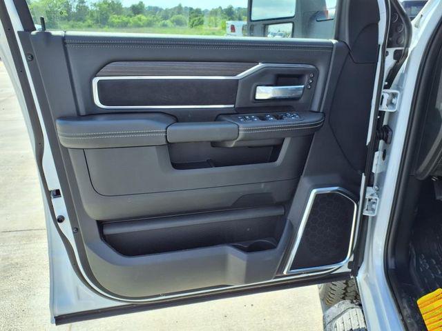 new 2025 Ram 2500 car, priced at $72,488