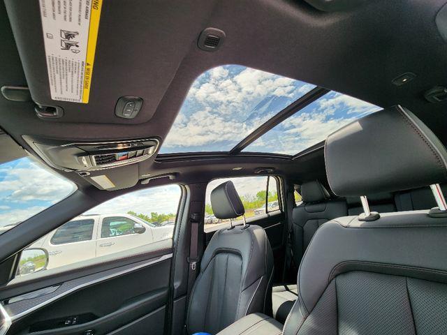 new 2025 Jeep Wagoneer S car, priced at $44,223