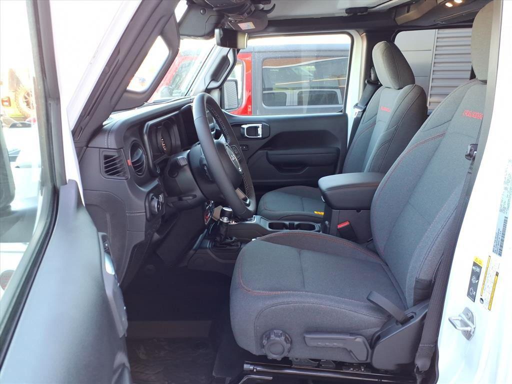 new 2025 Jeep Wrangler car, priced at $53,672