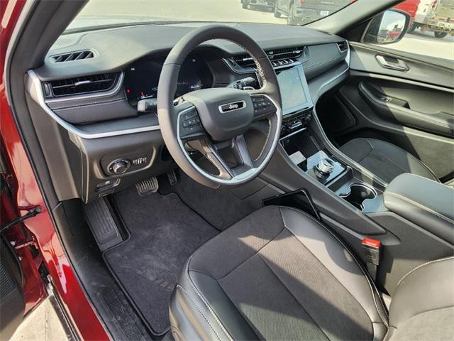 new 2025 Jeep Grand Cherokee L car, priced at $40,636