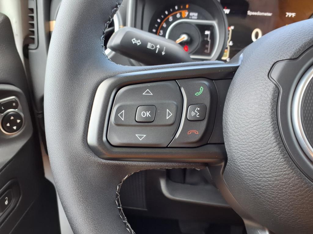 new 2025 Jeep Gladiator car, priced at $41,181