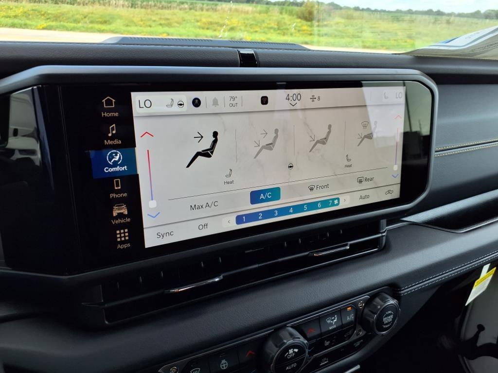 new 2025 Jeep Gladiator car, priced at $41,181