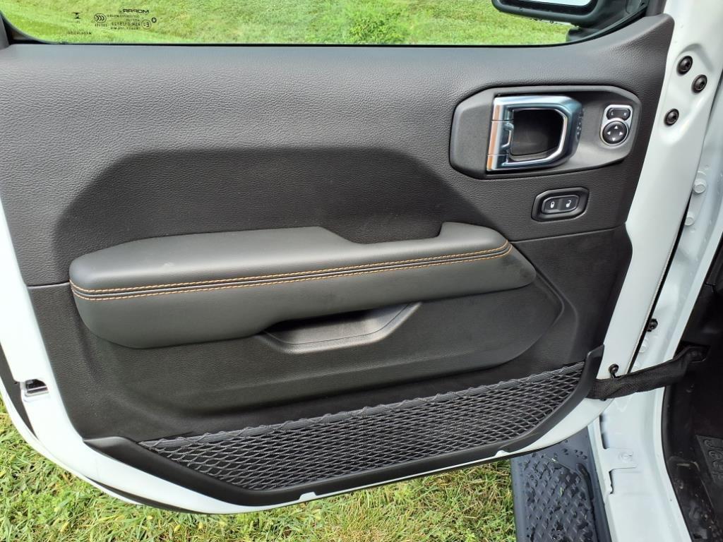 new 2025 Jeep Gladiator car, priced at $41,181