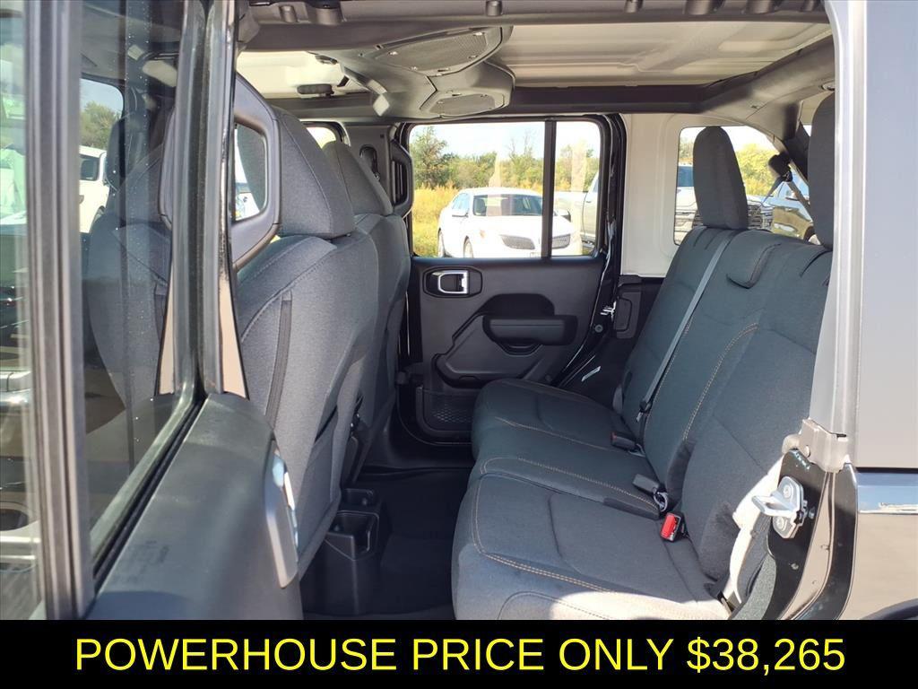 new 2025 Jeep Wrangler car, priced at $38,265