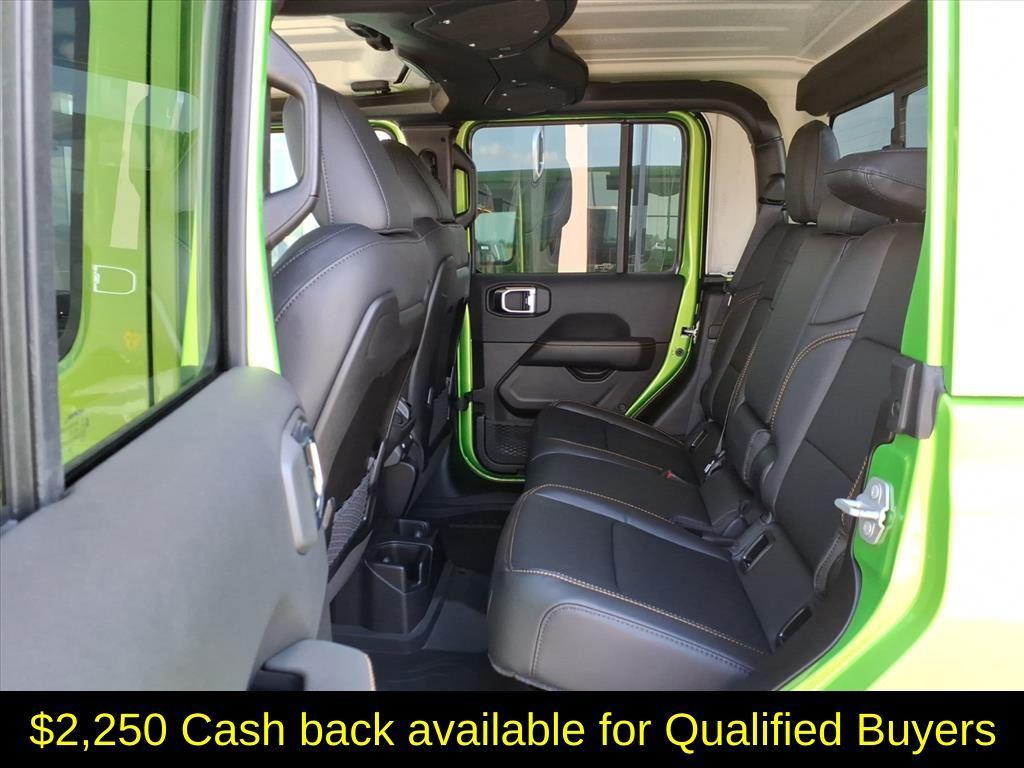 new 2025 Jeep Gladiator car, priced at $40,959