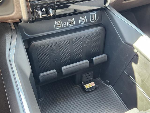 new 2025 Ram 1500 car, priced at $58,938