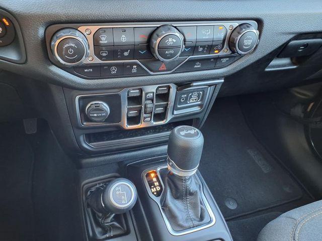 new 2025 Jeep Wrangler car, priced at $42,621