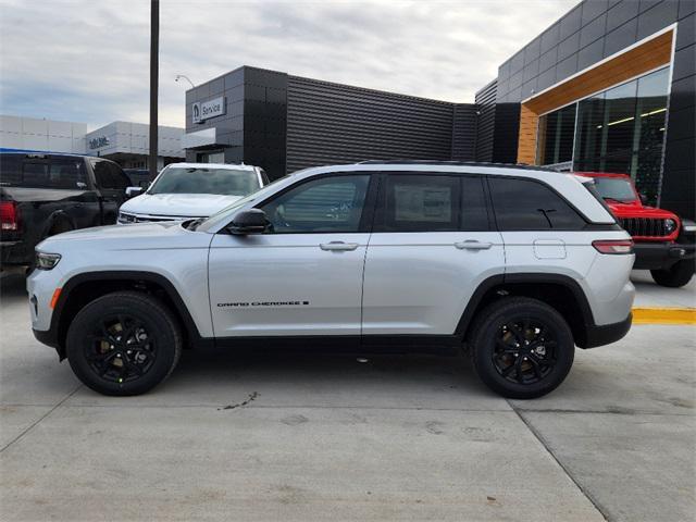 new 2025 Jeep Grand Cherokee car, priced at $36,537