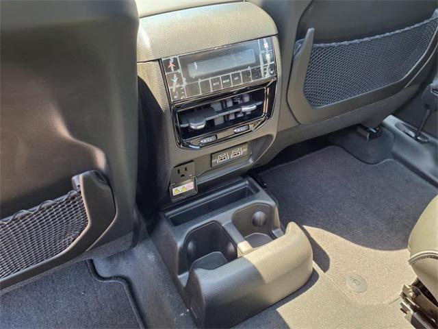 new 2025 Jeep Grand Cherokee L car, priced at $67,635