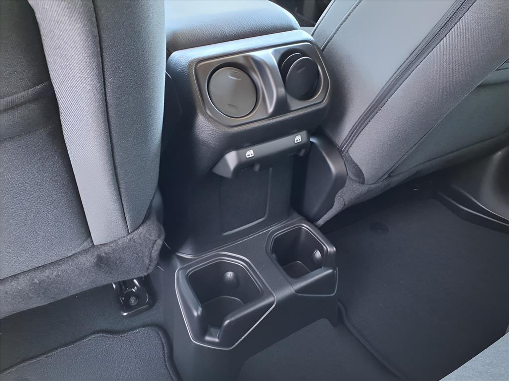 new 2025 Jeep Wrangler car, priced at $39,107