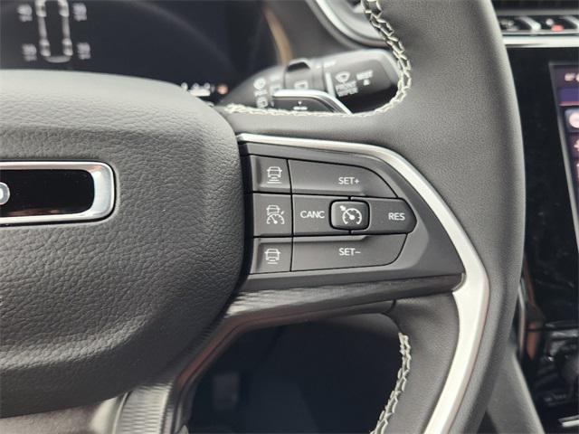 new 2025 Jeep Grand Cherokee L car, priced at $39,259
