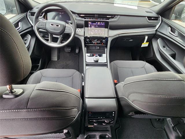 new 2025 Jeep Grand Cherokee L car, priced at $39,259