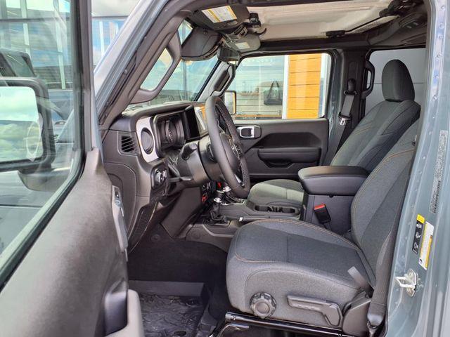 new 2025 Jeep Wrangler car, priced at $44,265
