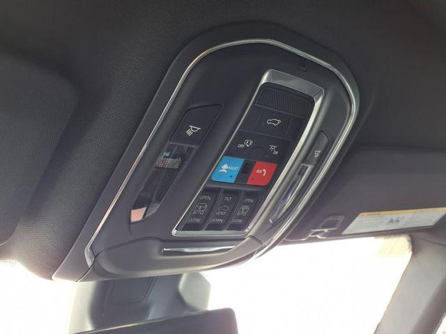 new 2025 Jeep Grand Cherokee L car, priced at $68,655