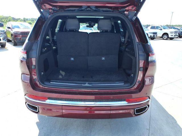 new 2025 Jeep Grand Cherokee L car, priced at $68,655