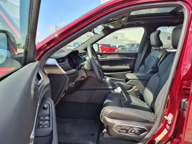 new 2025 Jeep Grand Cherokee L car, priced at $68,655