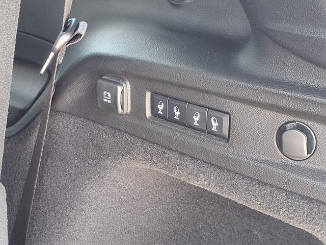 new 2025 Jeep Grand Cherokee L car, priced at $68,655