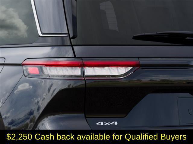 new 2025 Jeep Grand Cherokee car, priced at $37,985
