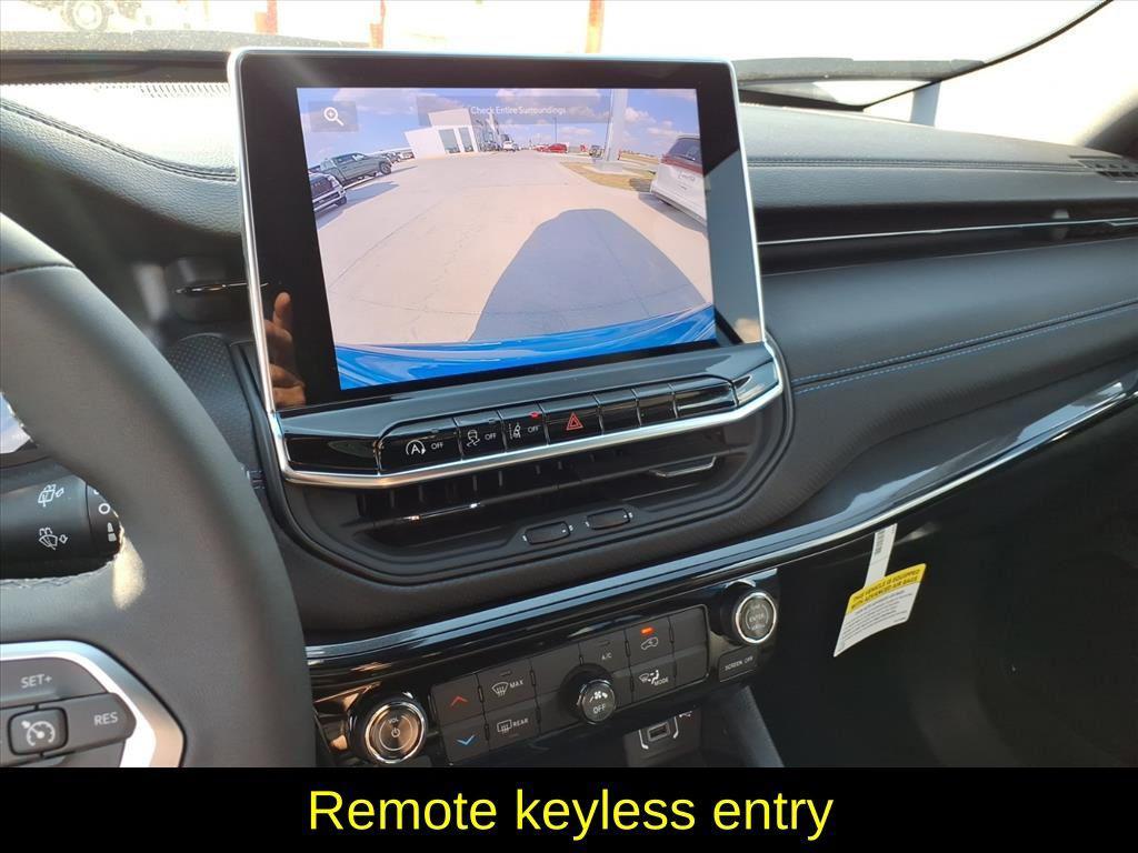 new 2026 Jeep Compass car, priced at $32,611