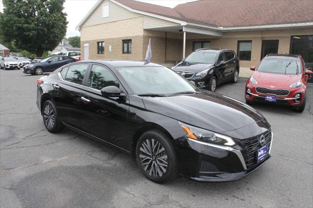 used 2023 Nissan Altima car, priced at $24,497