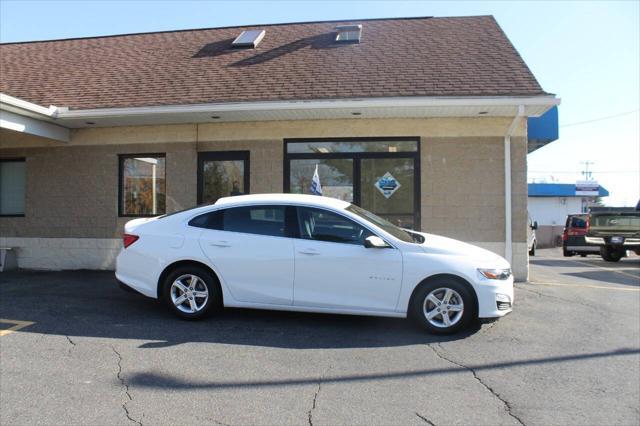 used 2022 Chevrolet Malibu car, priced at $17,997