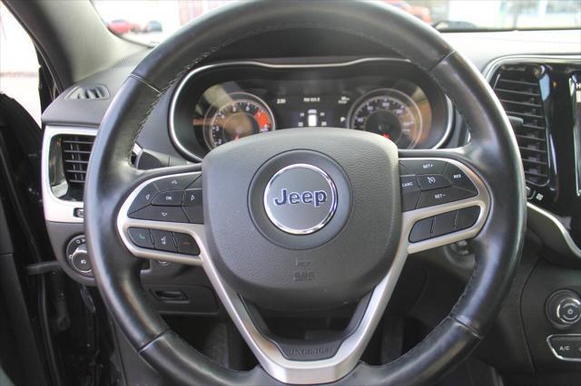 used 2019 Jeep Cherokee car, priced at $24,977