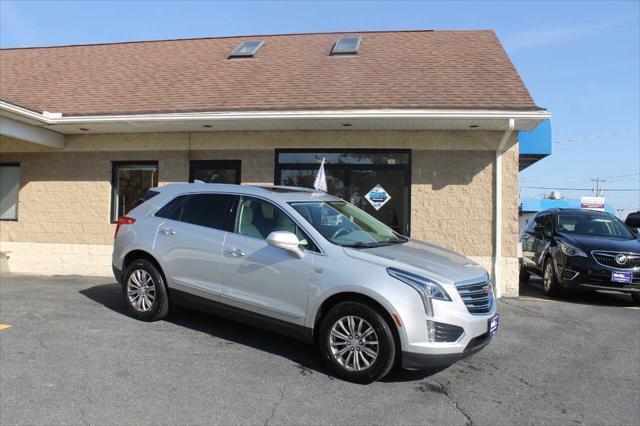 used 2017 Cadillac XT5 car, priced at $21,577