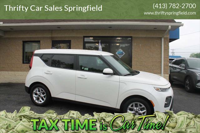 used 2022 Kia Soul car, priced at $17,497