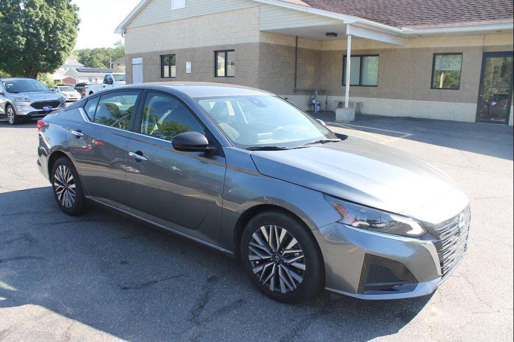 used 2024 Nissan Altima car, priced at $19,997