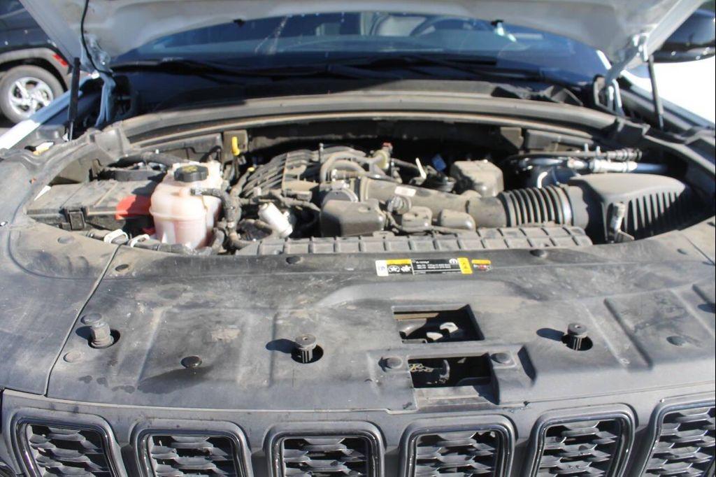 used 2024 Jeep Grand Cherokee car, priced at $32,577