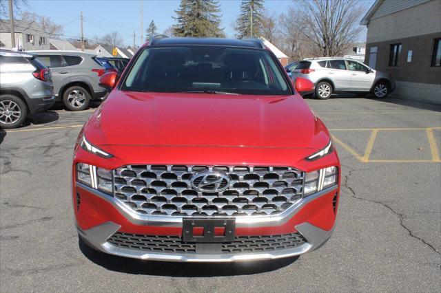 used 2022 Hyundai Santa Fe car, priced at $23,497