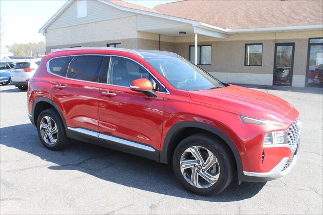 used 2022 Hyundai Santa Fe car, priced at $23,497